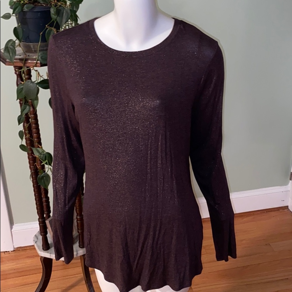 Sparkly crewneck tee